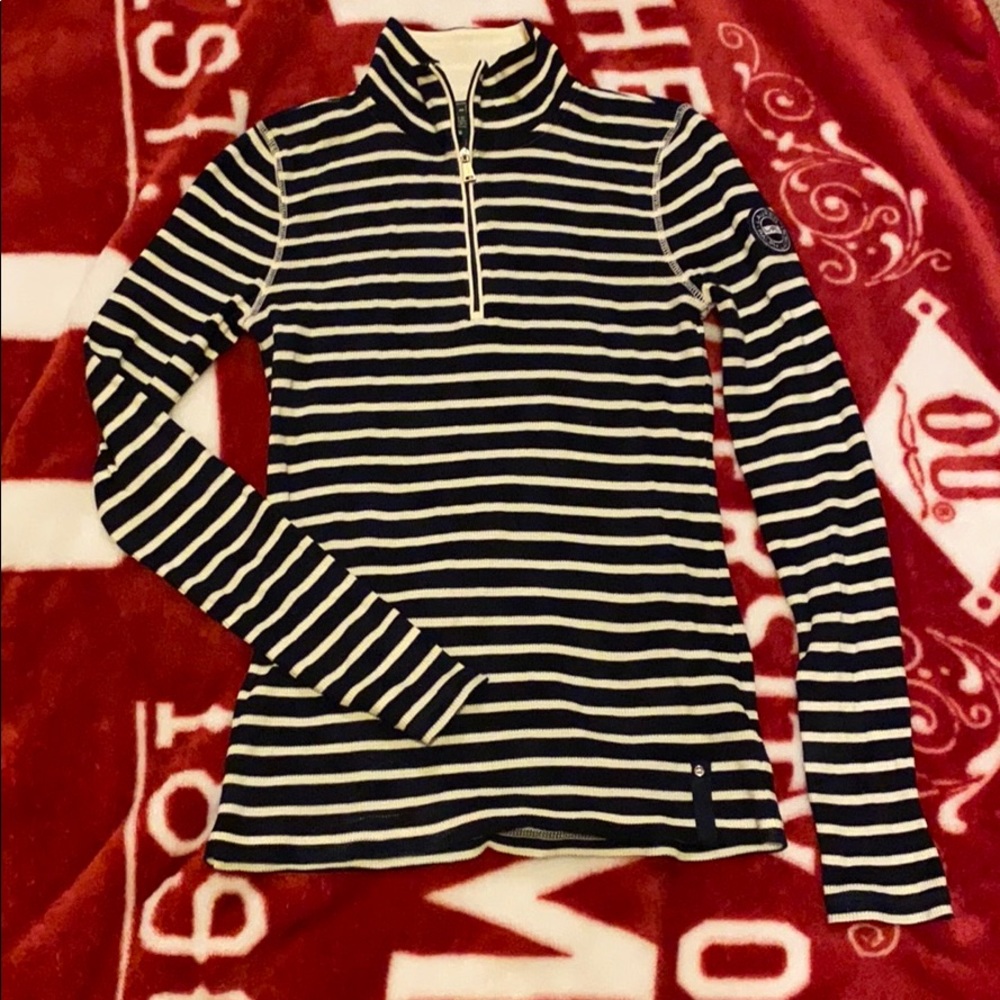 Long sleeve striped turtleneck shirt